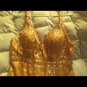 Golden dress